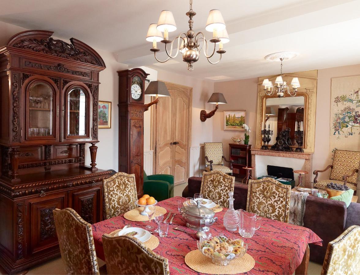 Appartements De La Cote ボーヌ 部屋 写真