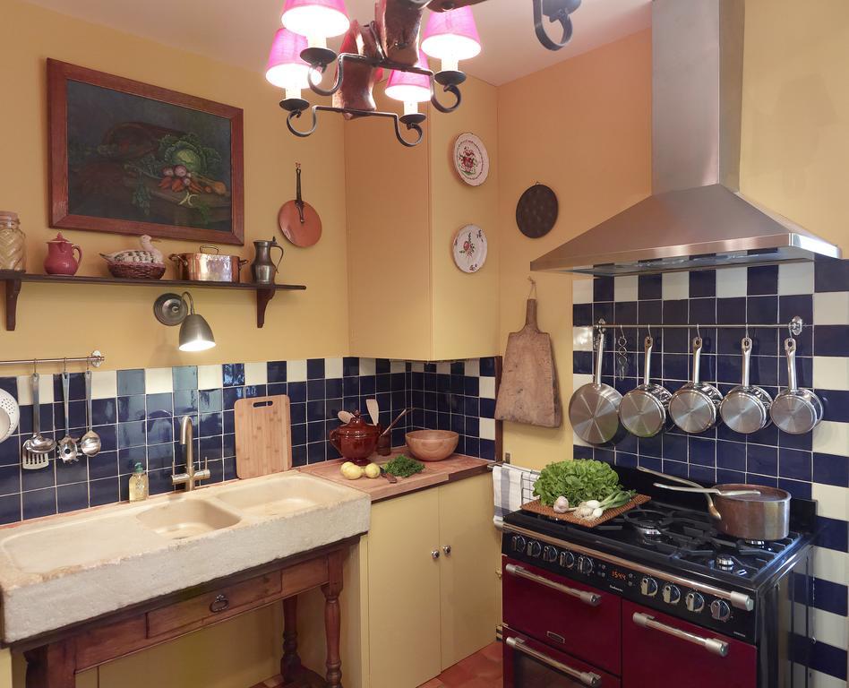 Appartements De La Cote ボーヌ 部屋 写真
