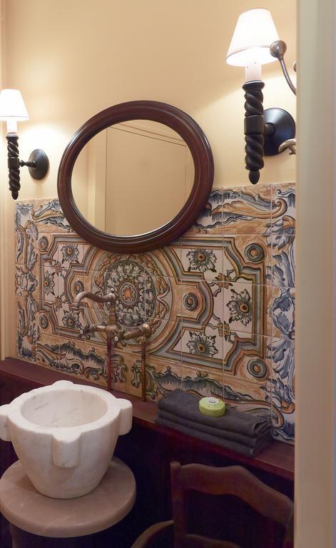 Appartements De La Cote ボーヌ 部屋 写真