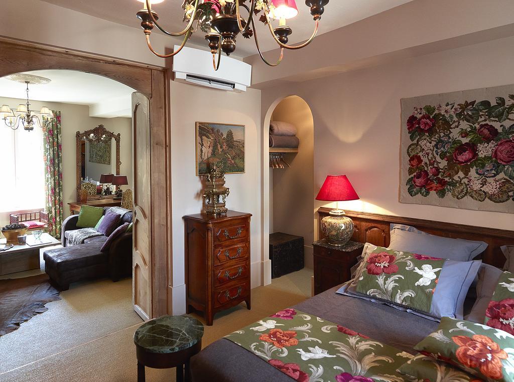Appartements De La Cote ボーヌ 部屋 写真