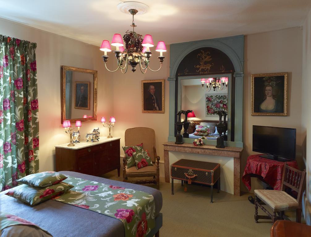Appartements De La Cote ボーヌ 部屋 写真