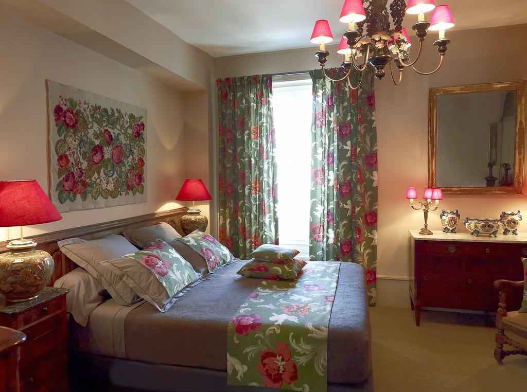 Appartements De La Cote ボーヌ 部屋 写真